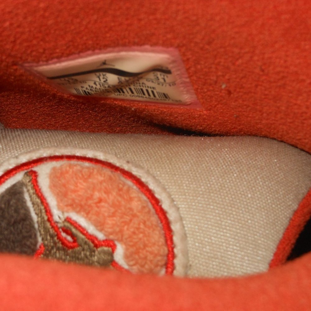 THE BEST OF BOTH WORLDS NIKE'S SPECIAL EDITION - Picture 7 of 9